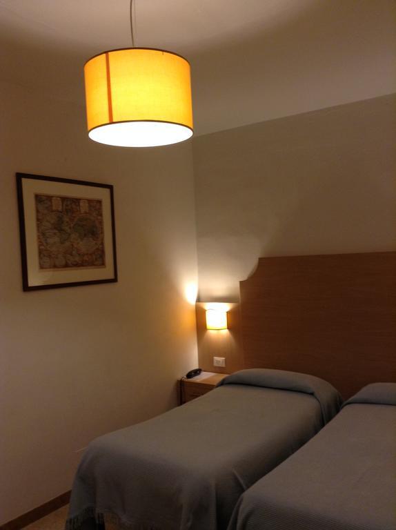 Albergo Giugni Prato  Exterior foto